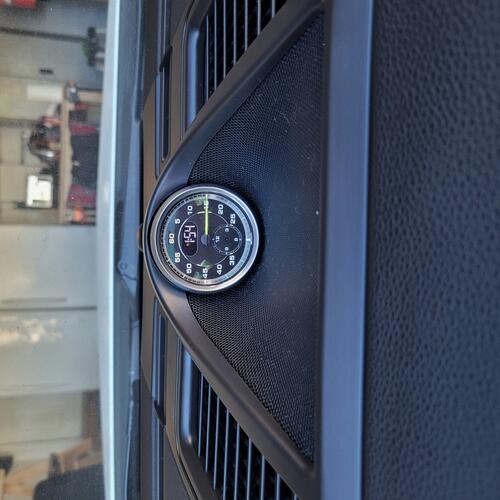 Porsche Panamera seats 4