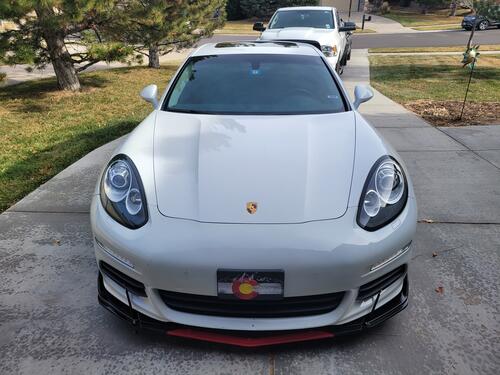 Porsche Panamera exterior 1