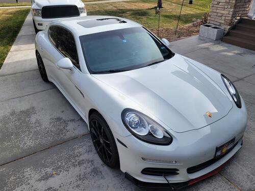 Porsche Panamera exterior 13