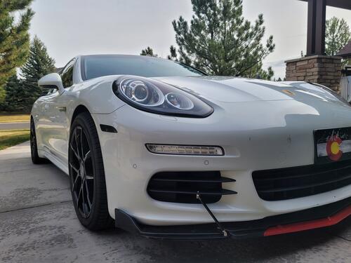 Porsche Panamera exterior 21