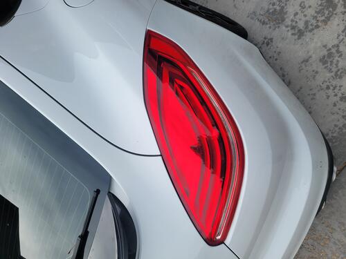 Porsche Panamera exterior 26