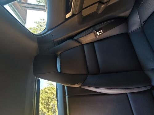 Porsche Panamera seats 10
